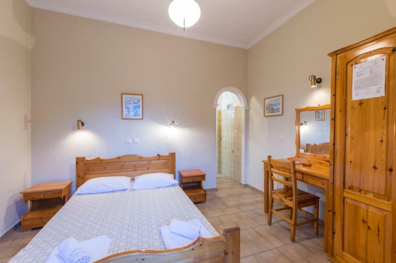 פאלאוקסטריצה Villa Maria Makri מראה חיצוני תמונה